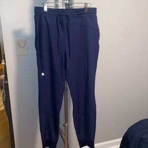 Indigo (navy) Barco One jogger scrub pant